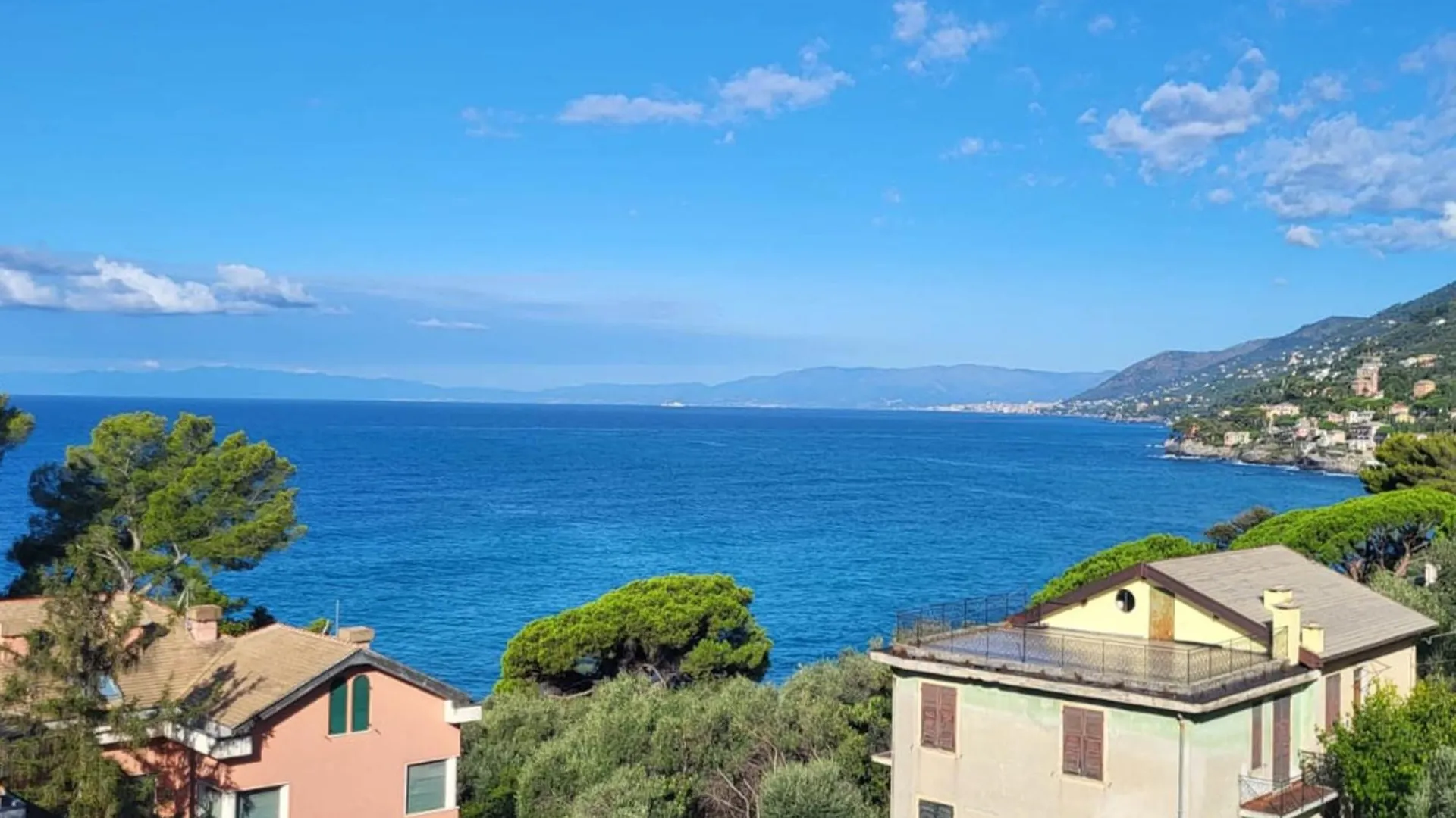 Appartamento CasaViva - Grazioso Bilocale a Camogli 0*,  Italia